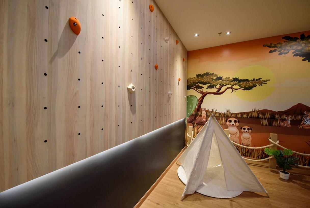 Tallest Concept Theme Suite Klcc كوالالمبور المظهر الخارجي الصورة